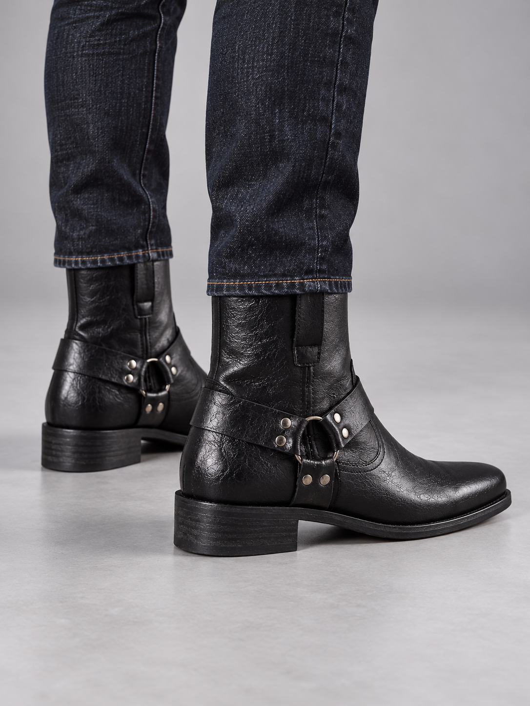 Men's Leather-Look Chelsea Boots - black back