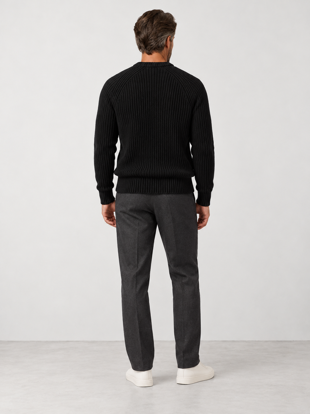 Men's Heavyweight Rib Knit Fisherman Jumper - black back