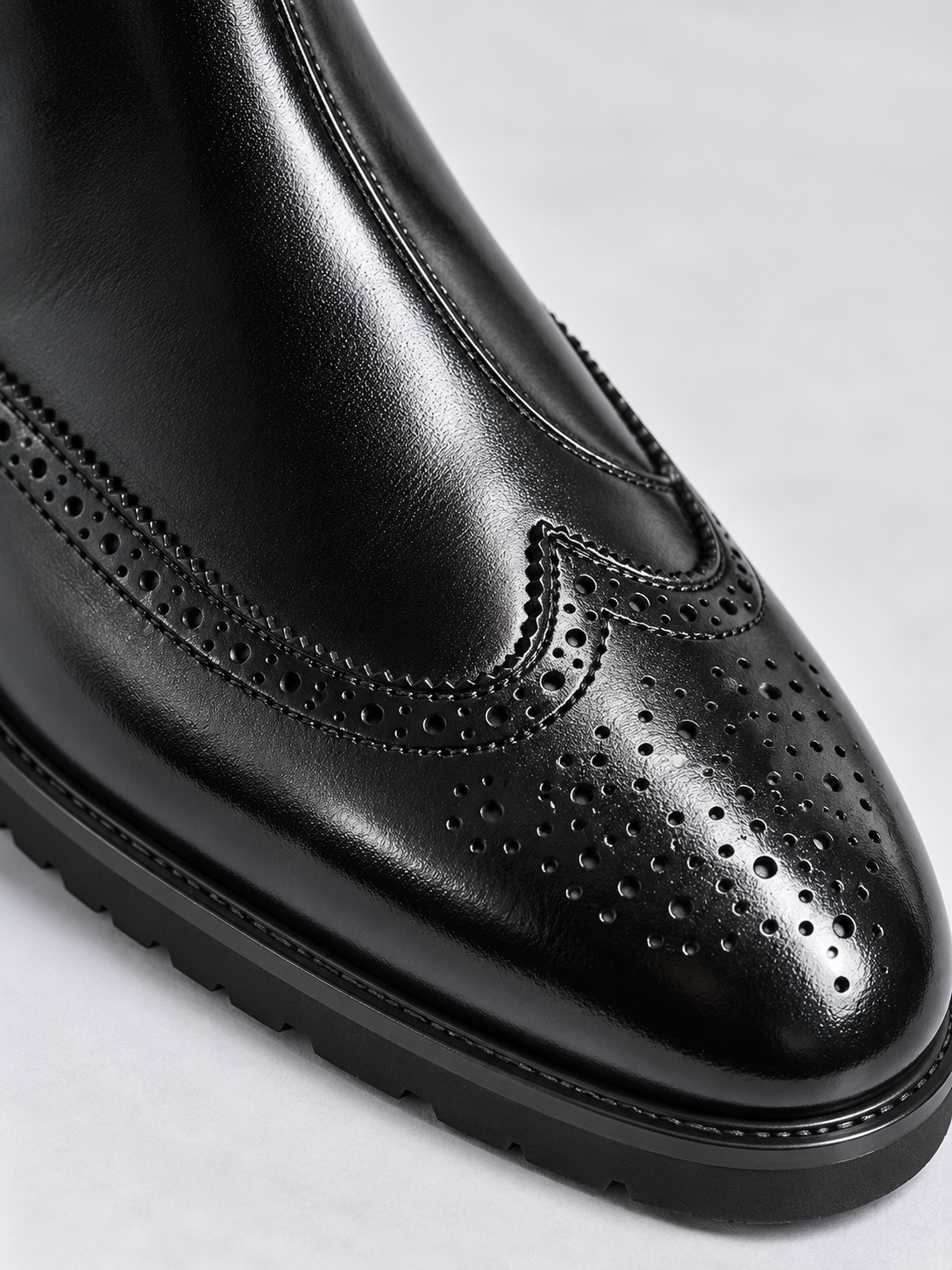 Women's Leather-Look Chelsea Boots - black detail