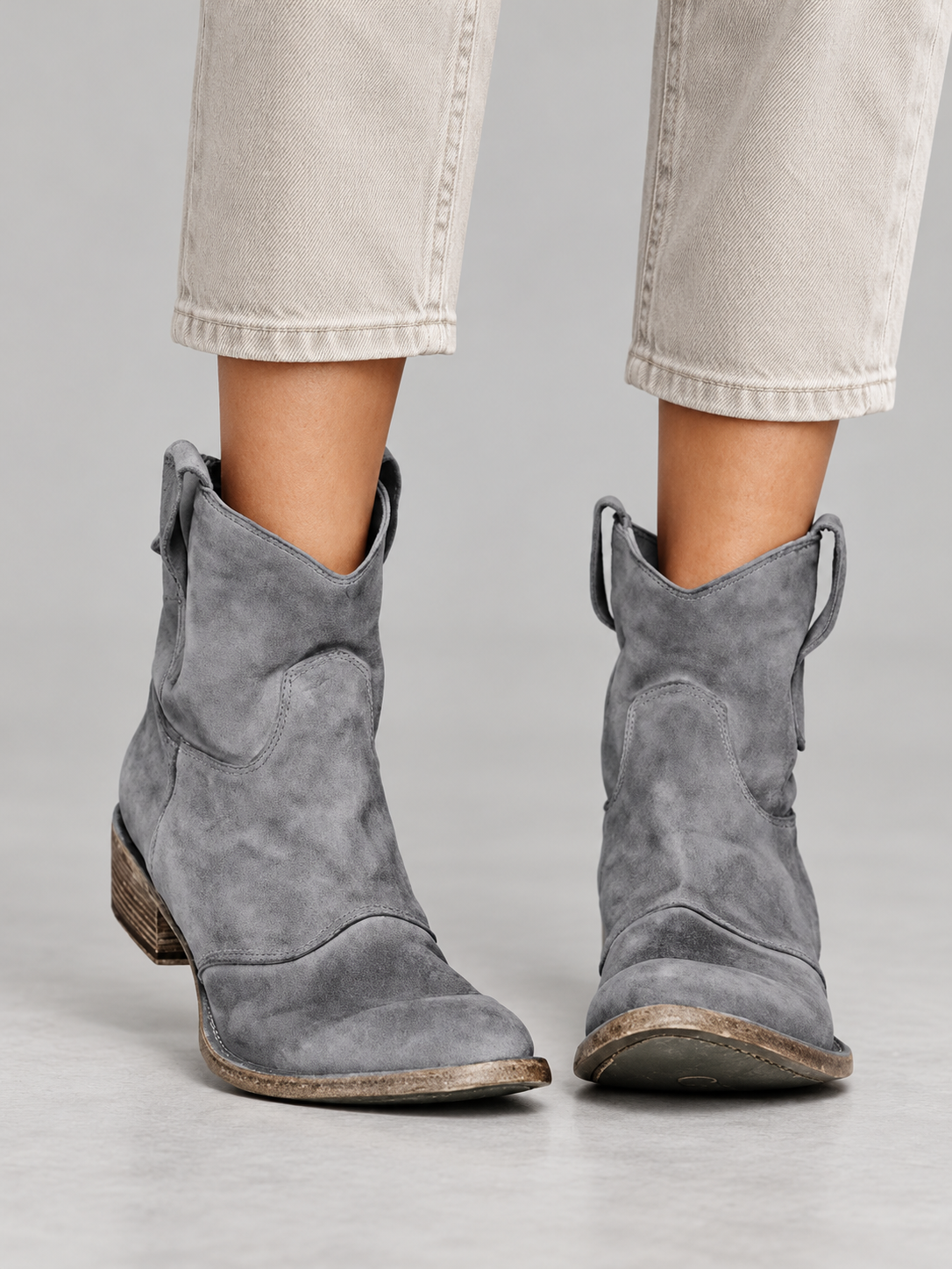 Women's Pointed Toe Ankle Boots - grey model