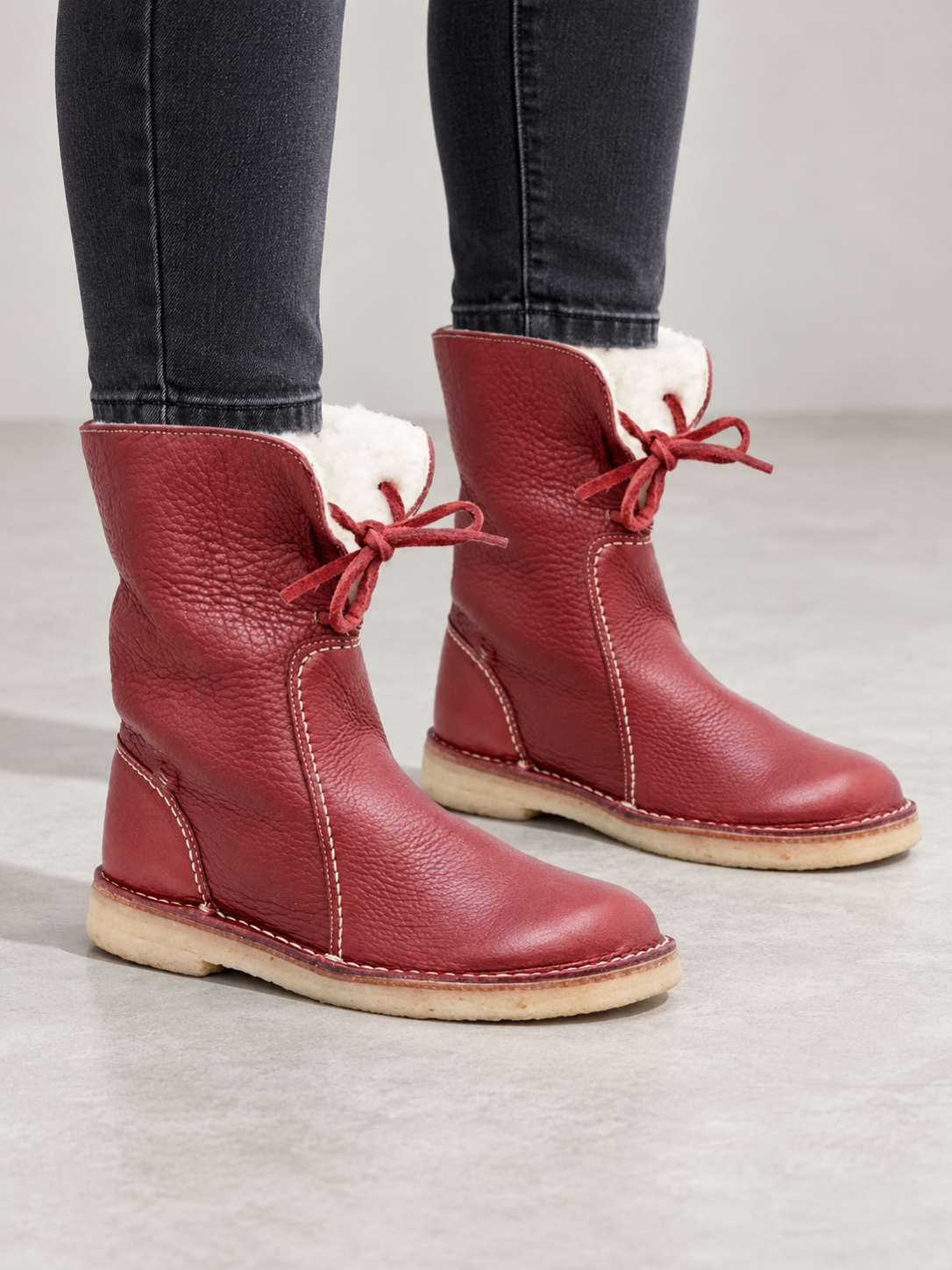 Women's Winter Warm Lined Snow Boots - red model